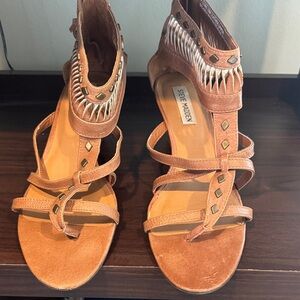 Steve Madden Brown Heeled Strappy Sandals. Size 10